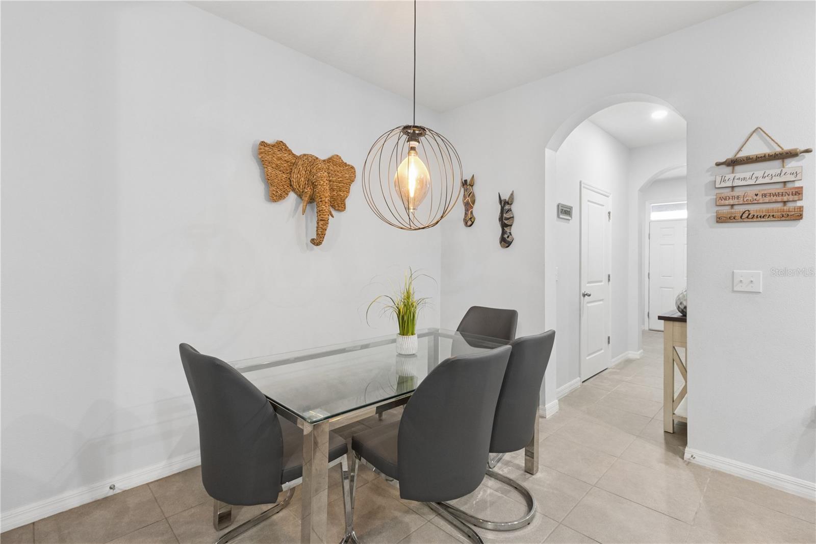 417 NEWMONT CIR — photo 11