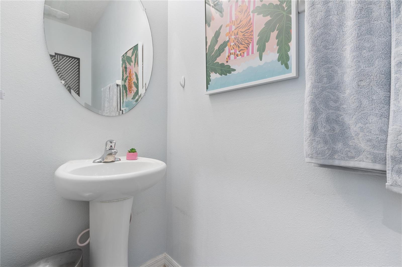 417 NEWMONT CIR — photo 15