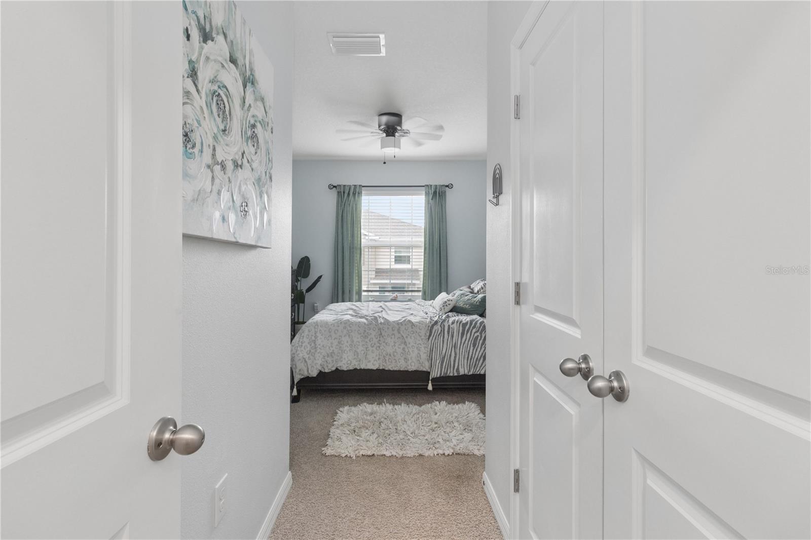 417 NEWMONT CIR — photo 22