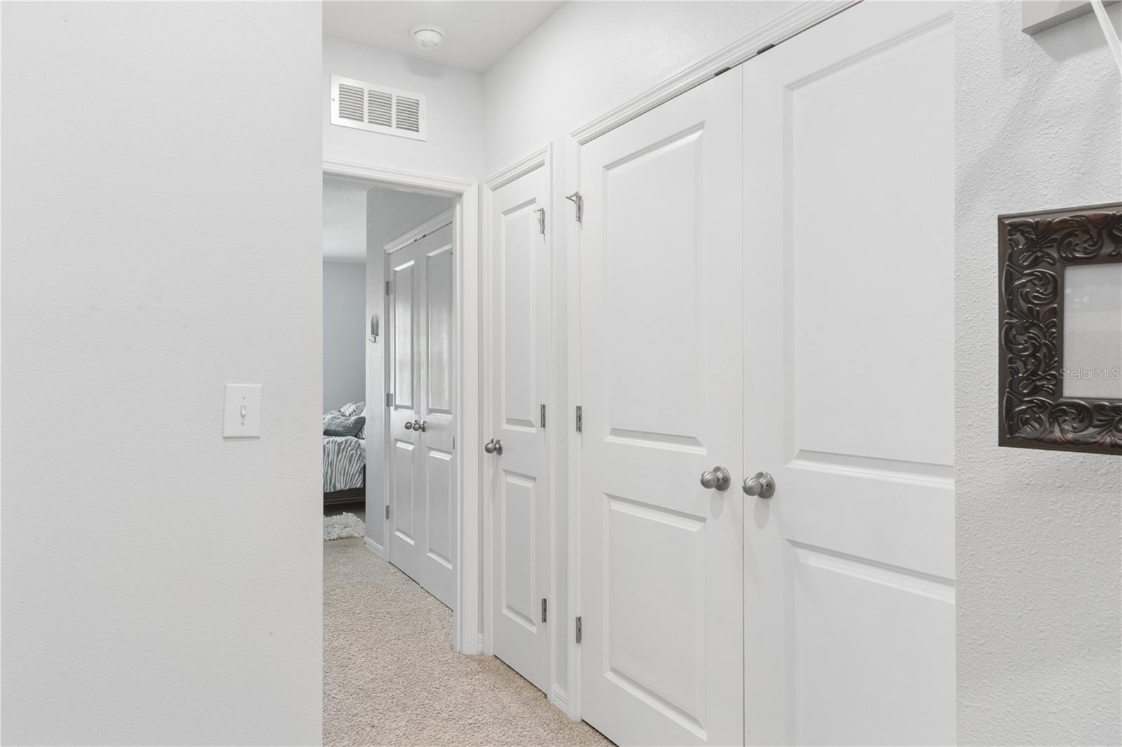 417 NEWMONT CIR — photo 27