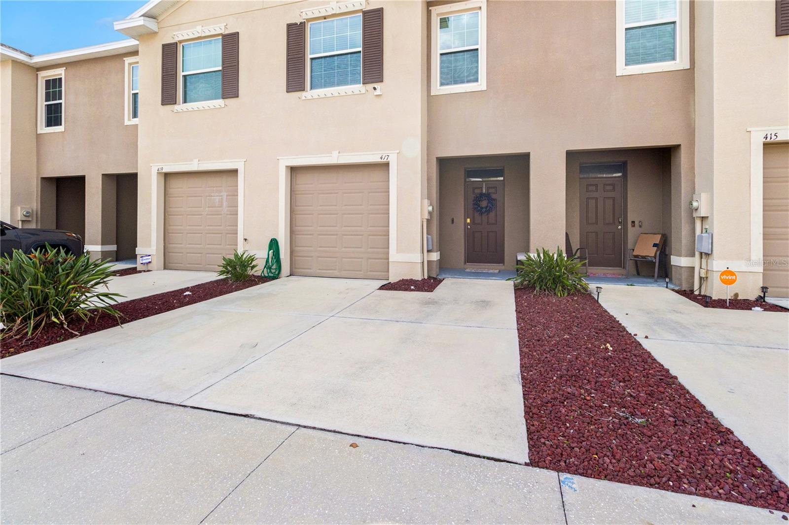 417 NEWMONT CIR — photo 38