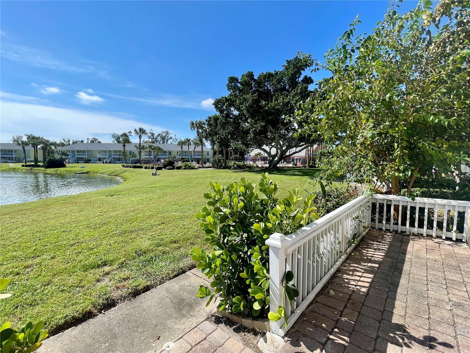 118 POMPANO DR SE #B — photo 62