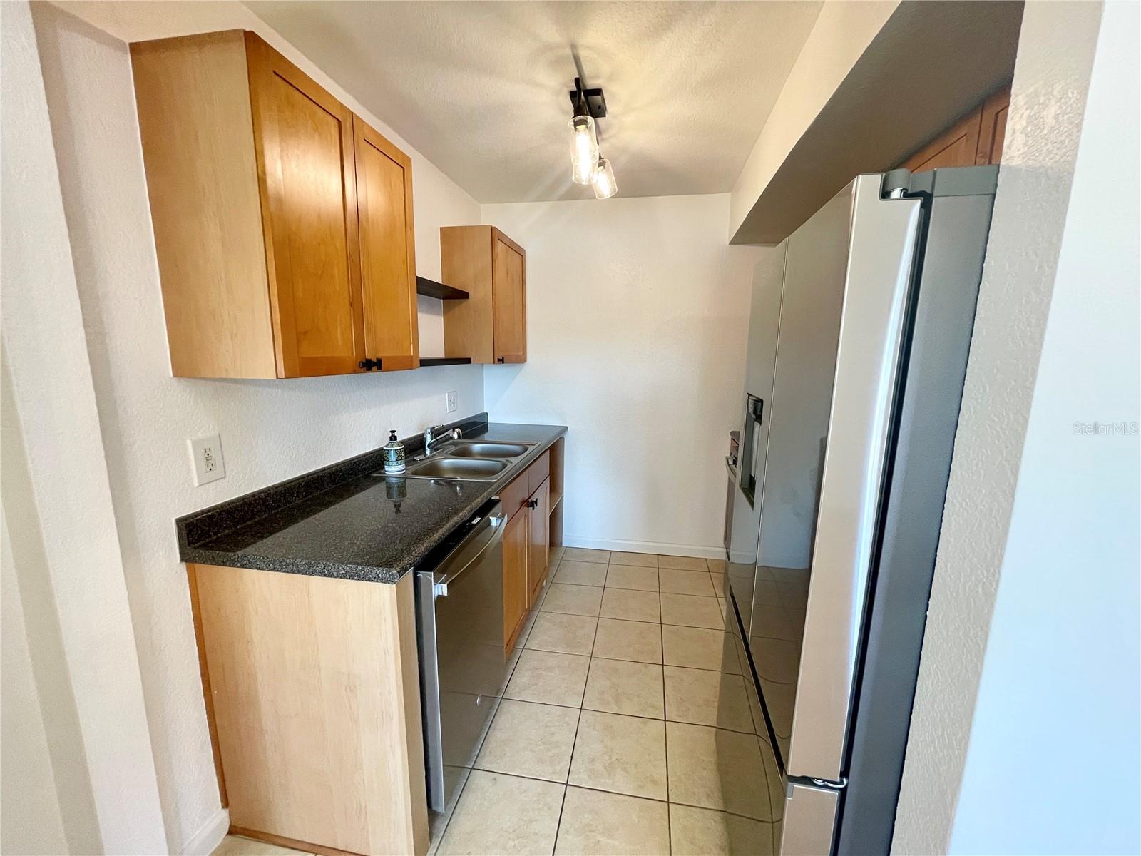 118 POMPANO DR SE #B — photo 16