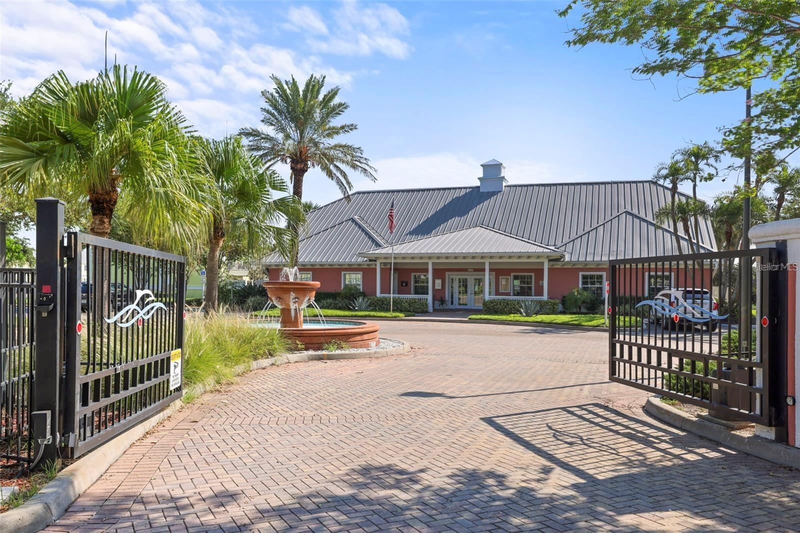 118 POMPANO DR SE #B — photo 32