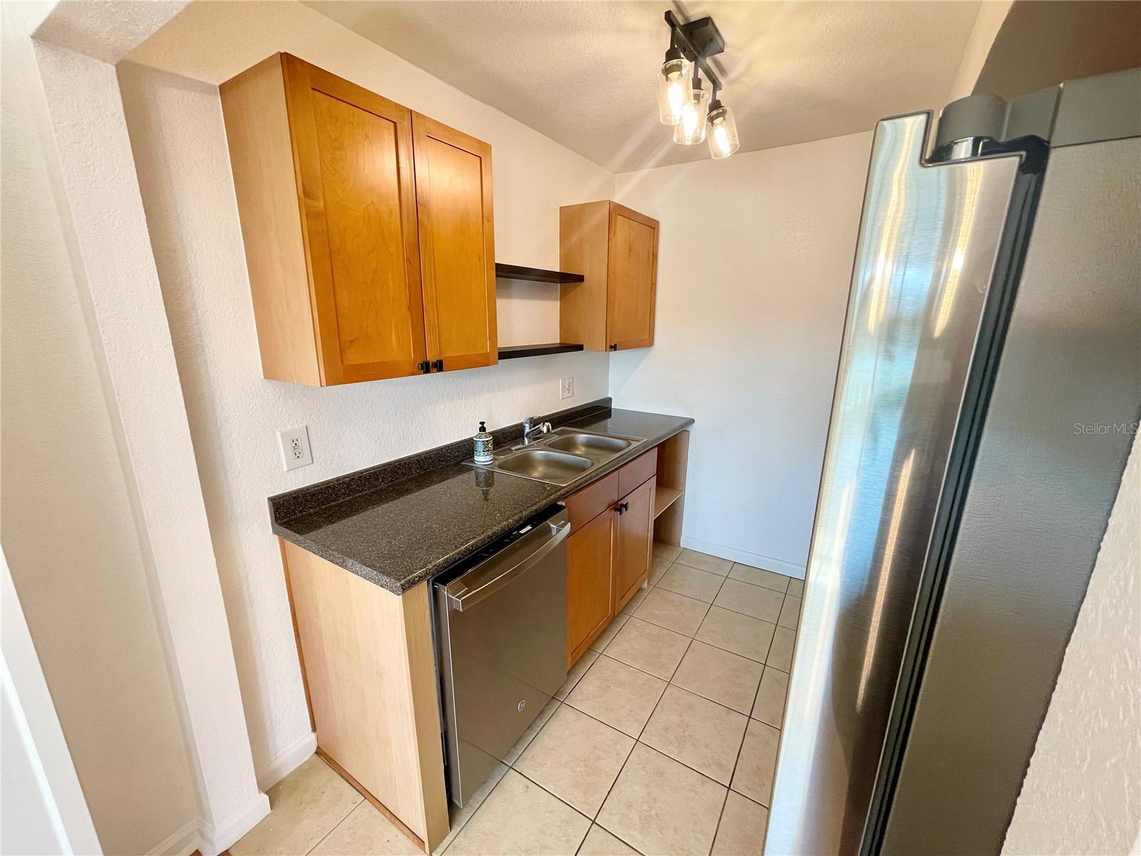 118 POMPANO DR SE #B — photo 18