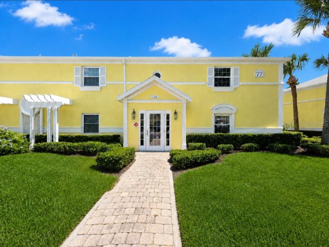 118 POMPANO DR SE #B — photo 31