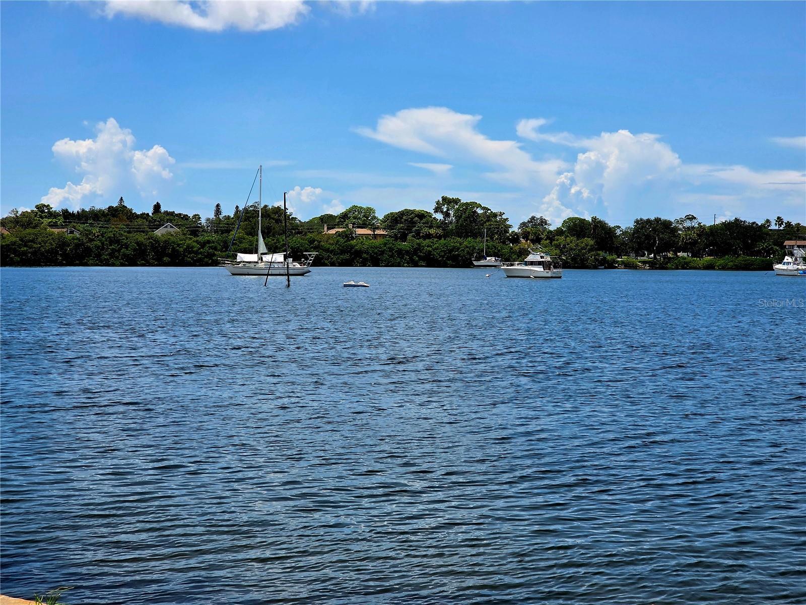118 POMPANO DR SE #B — photo 55