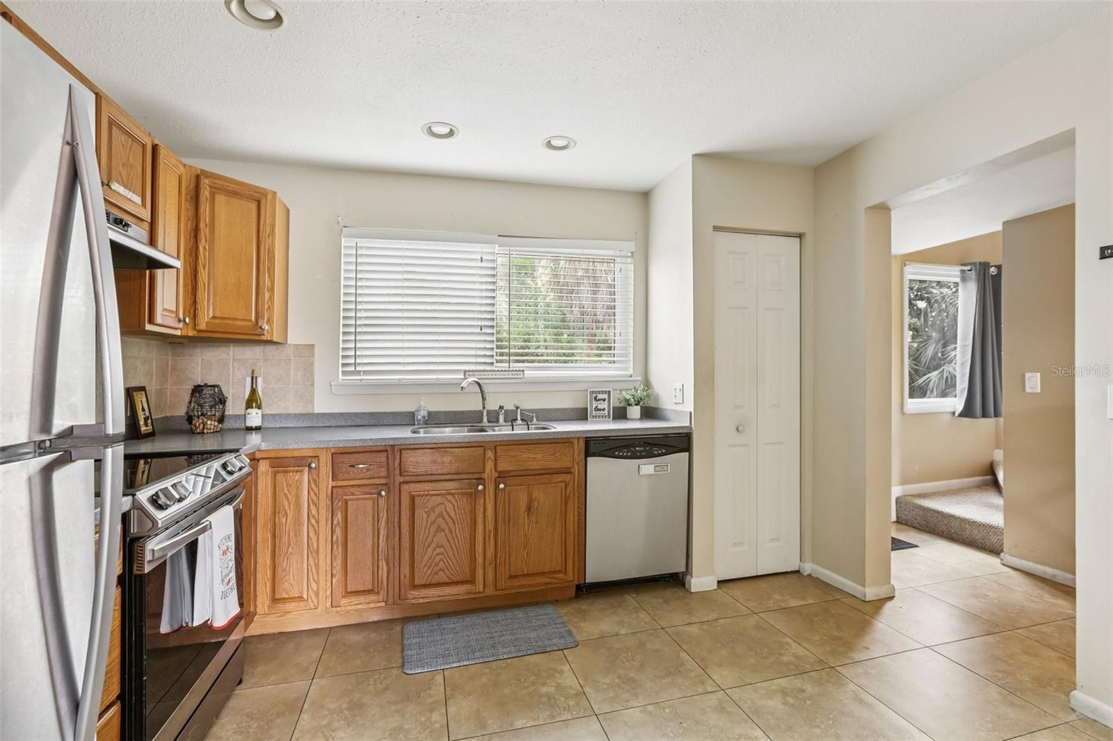6325 NEWTOWN CIR #25B2 — photo 20