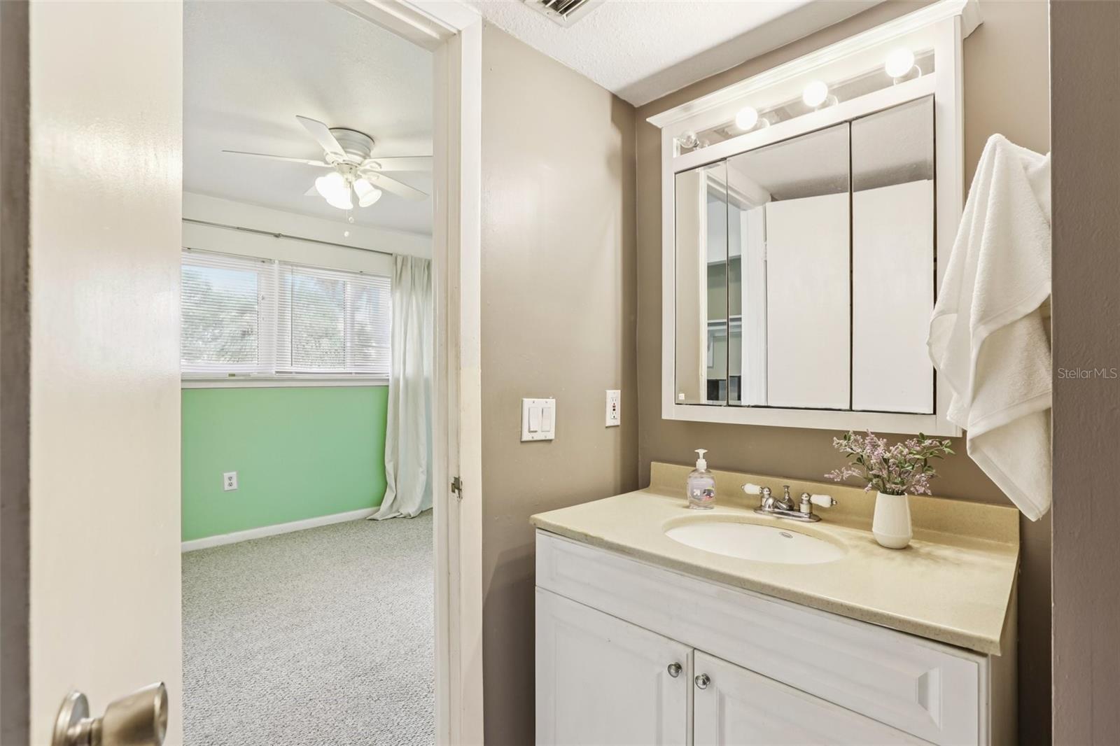 6325 NEWTOWN CIR #25B2 — photo 30