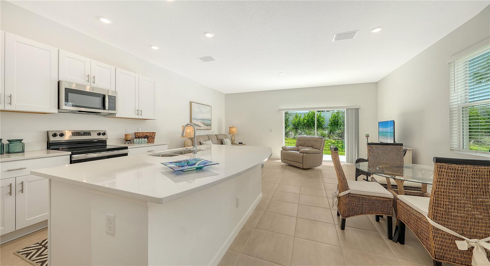 3039 NOVARA LN — photo 11