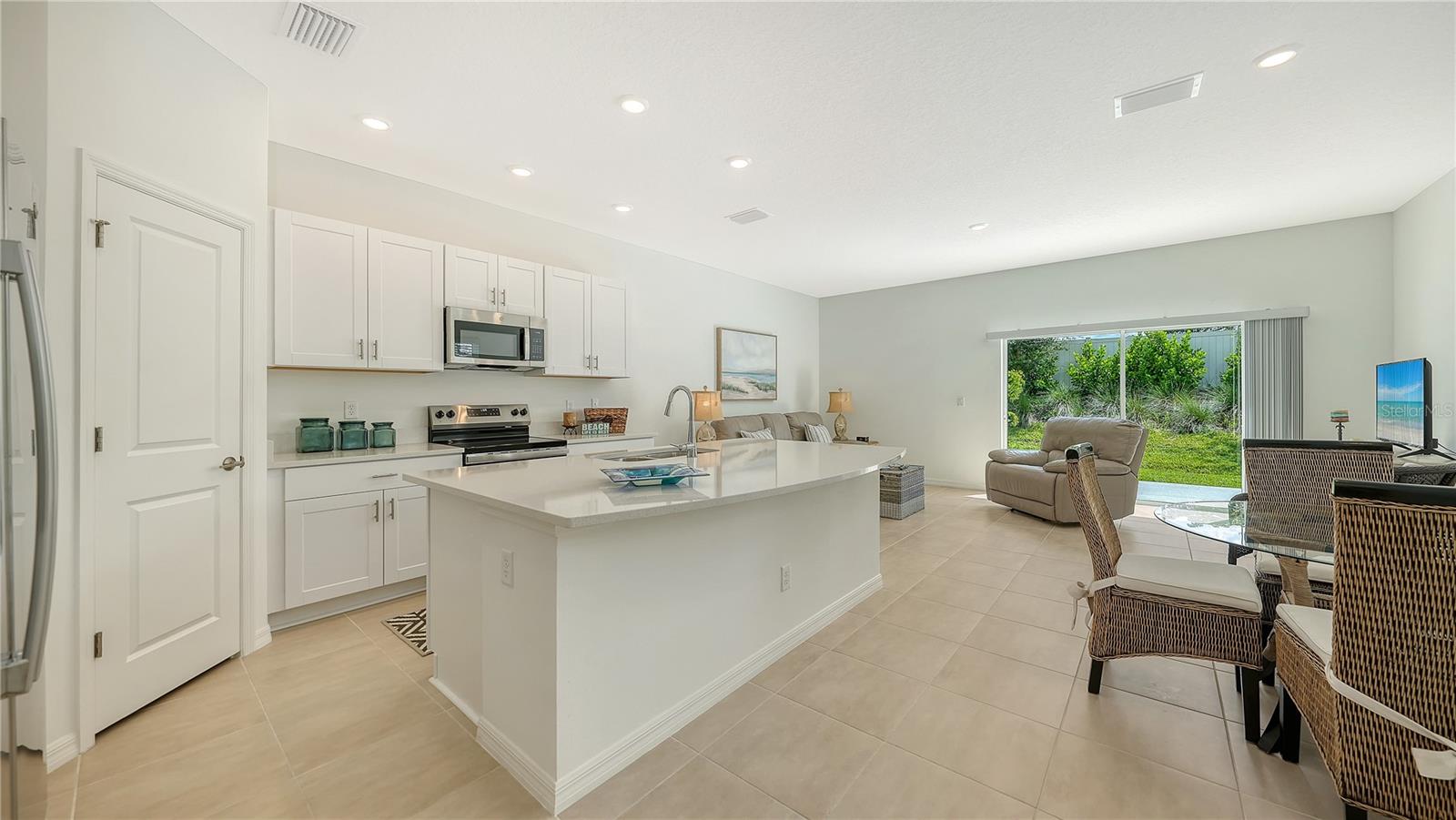 3039 NOVARA LN — photo 10