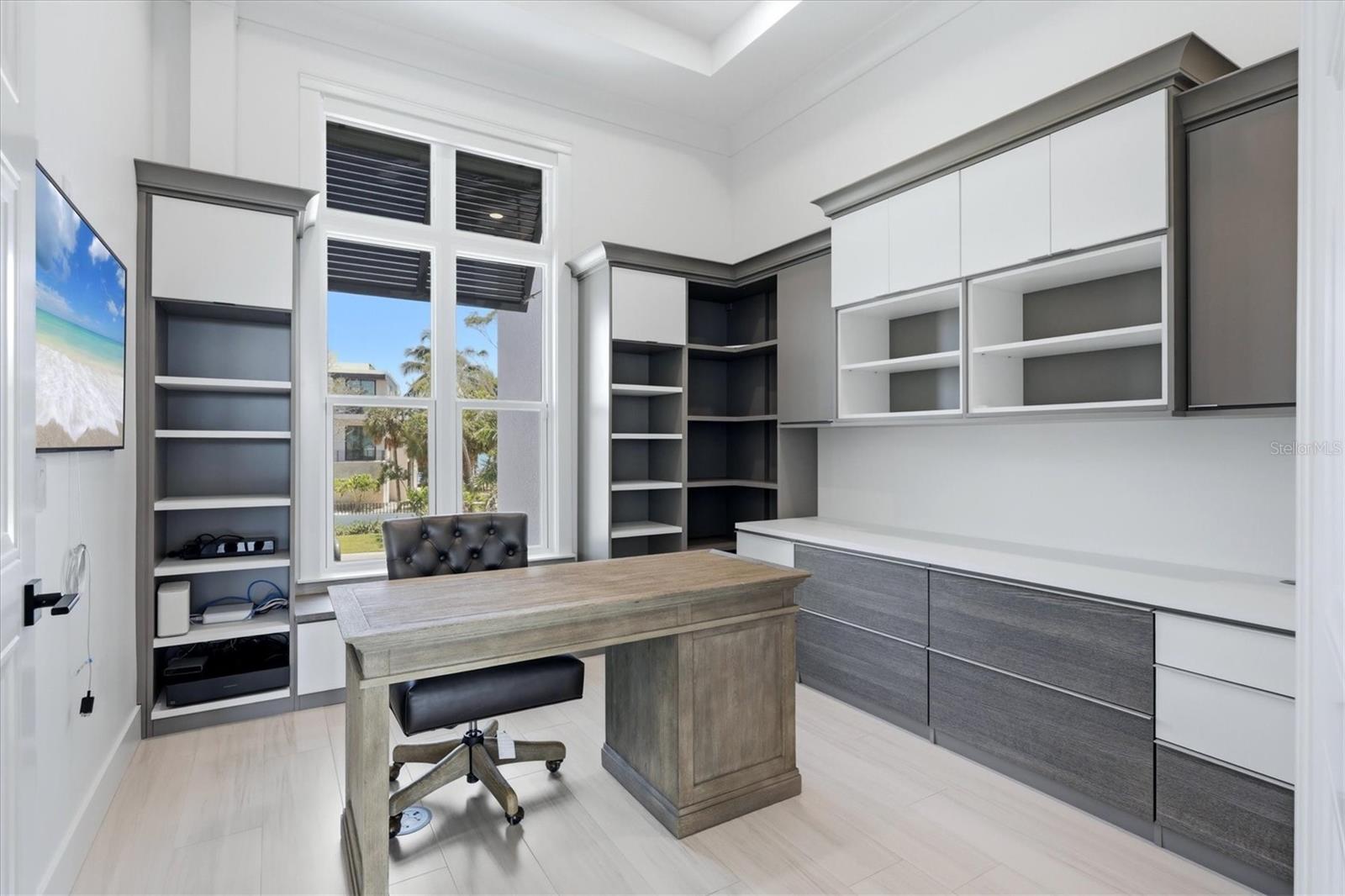 387 S SHORE DR — photo 38