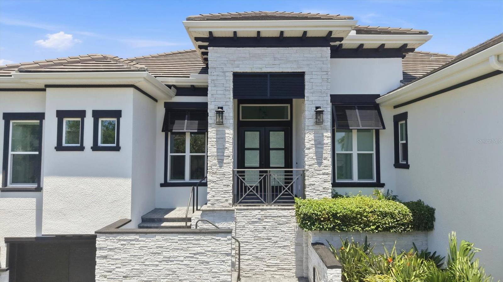 387 S SHORE DR — photo 5