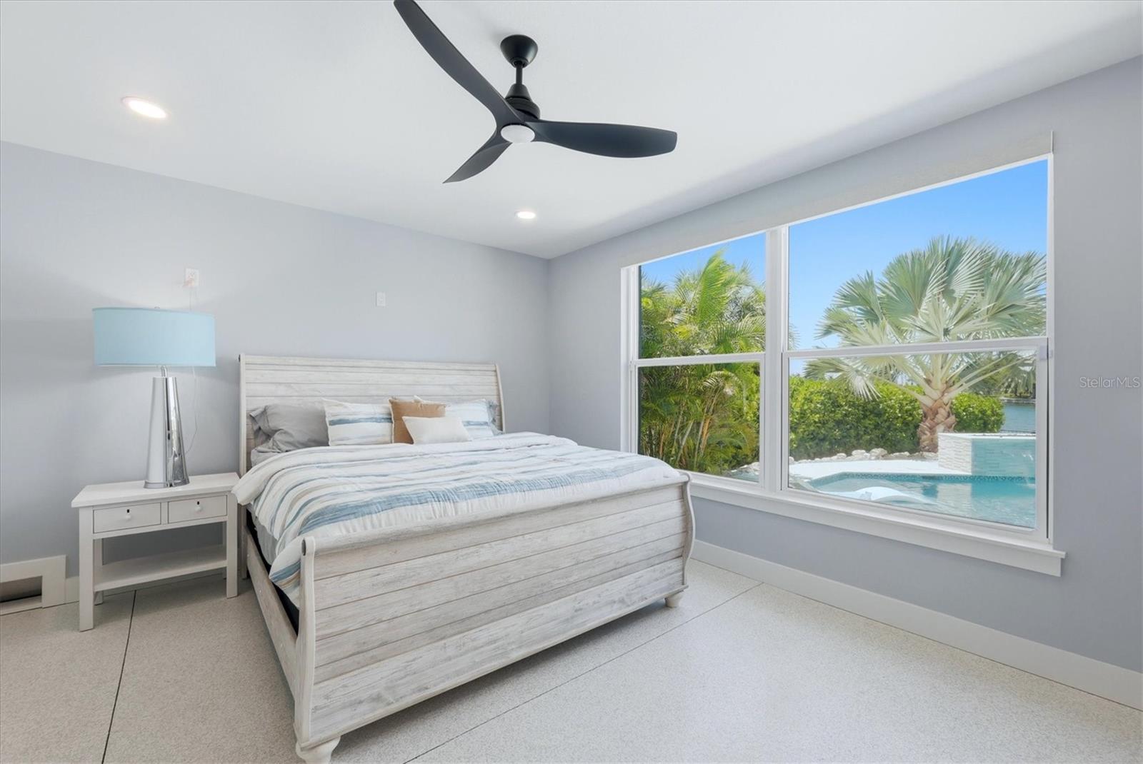 387 S SHORE DR — photo 56