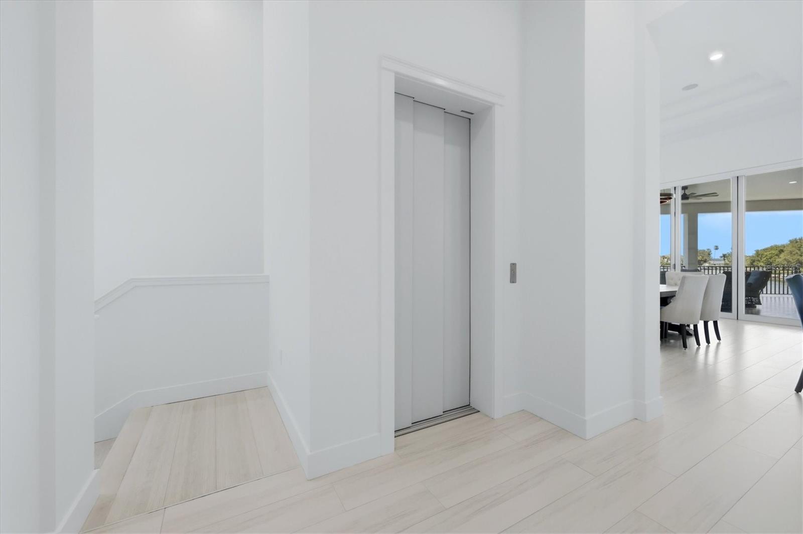 387 S SHORE DR — photo 45