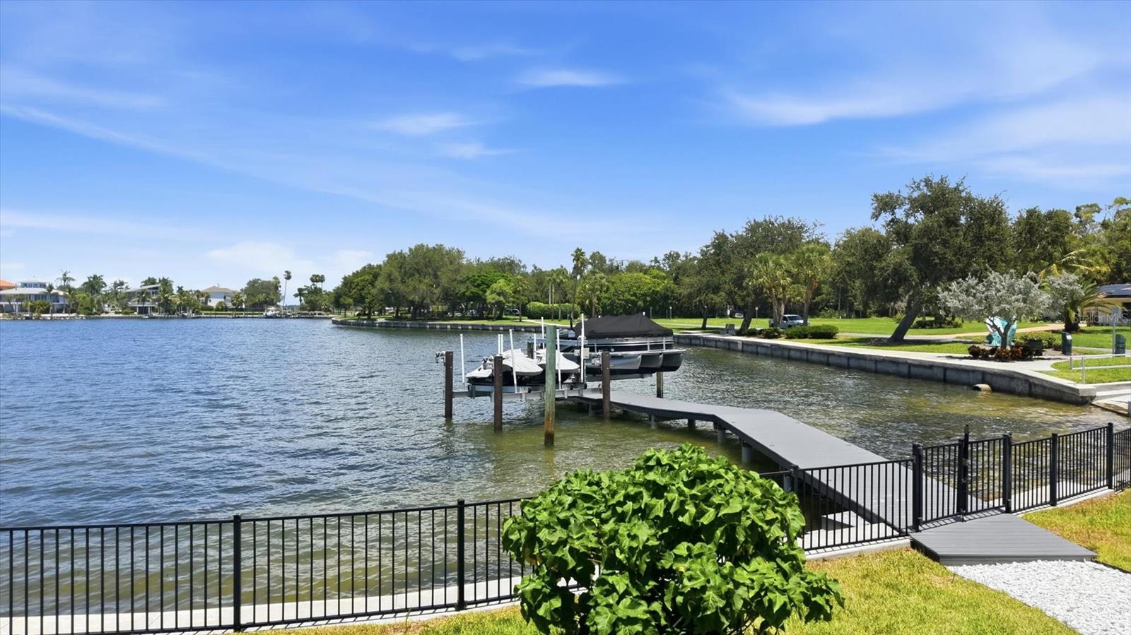 387 S SHORE DR — photo 69
