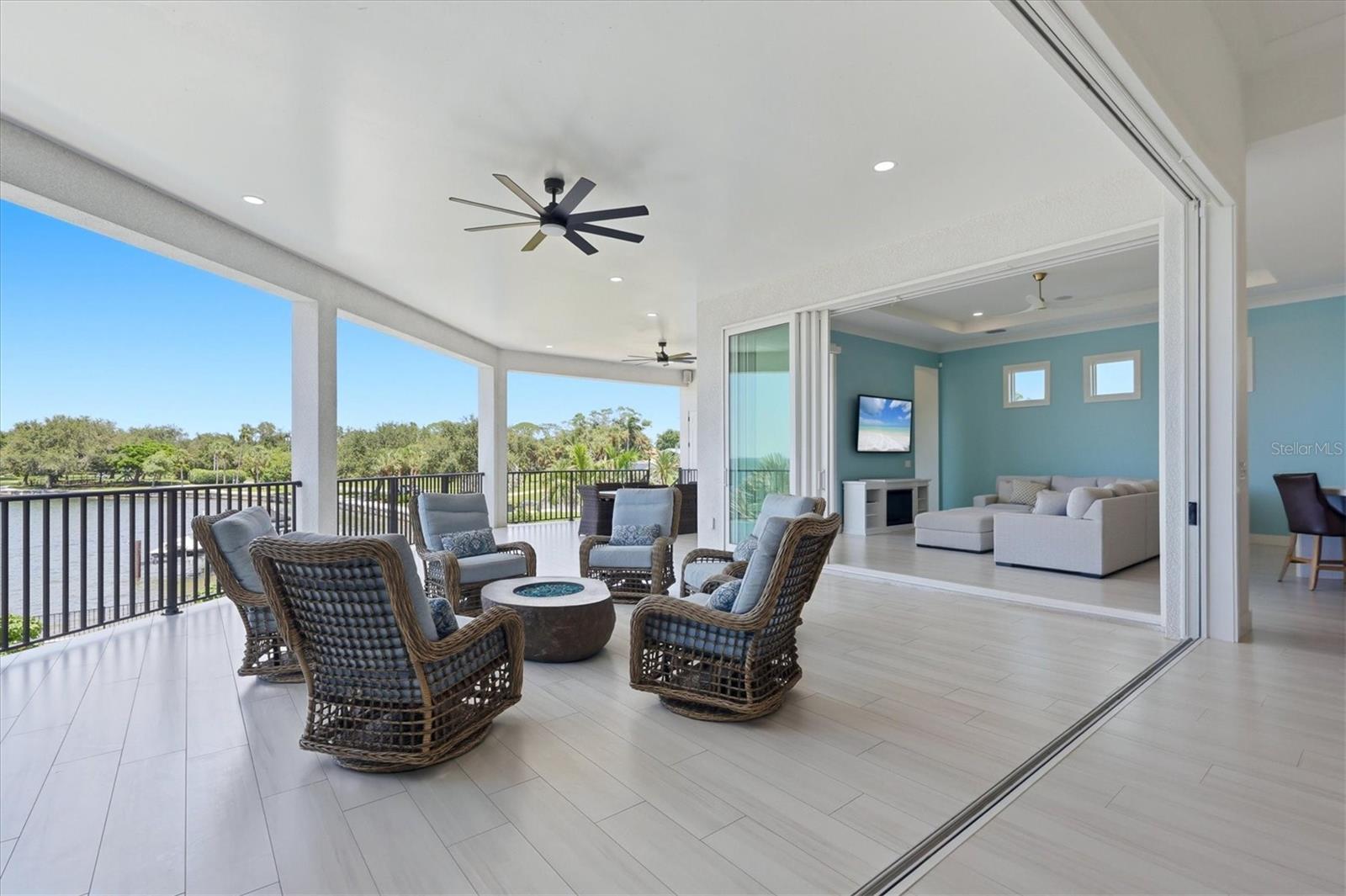 387 S SHORE DR — photo 22
