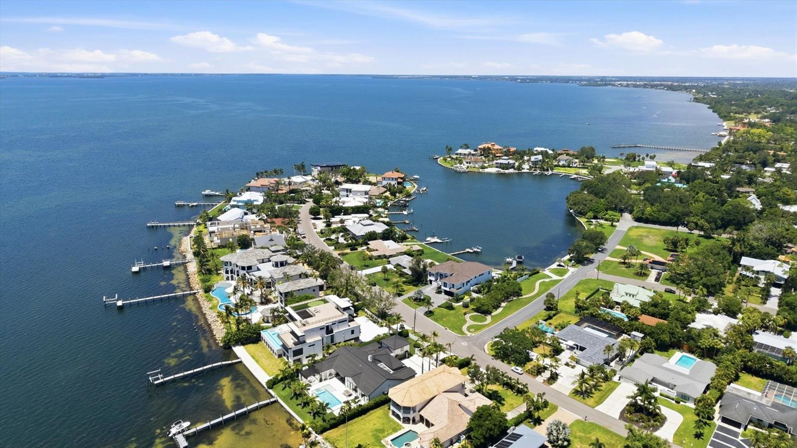 387 S SHORE DR — photo 79
