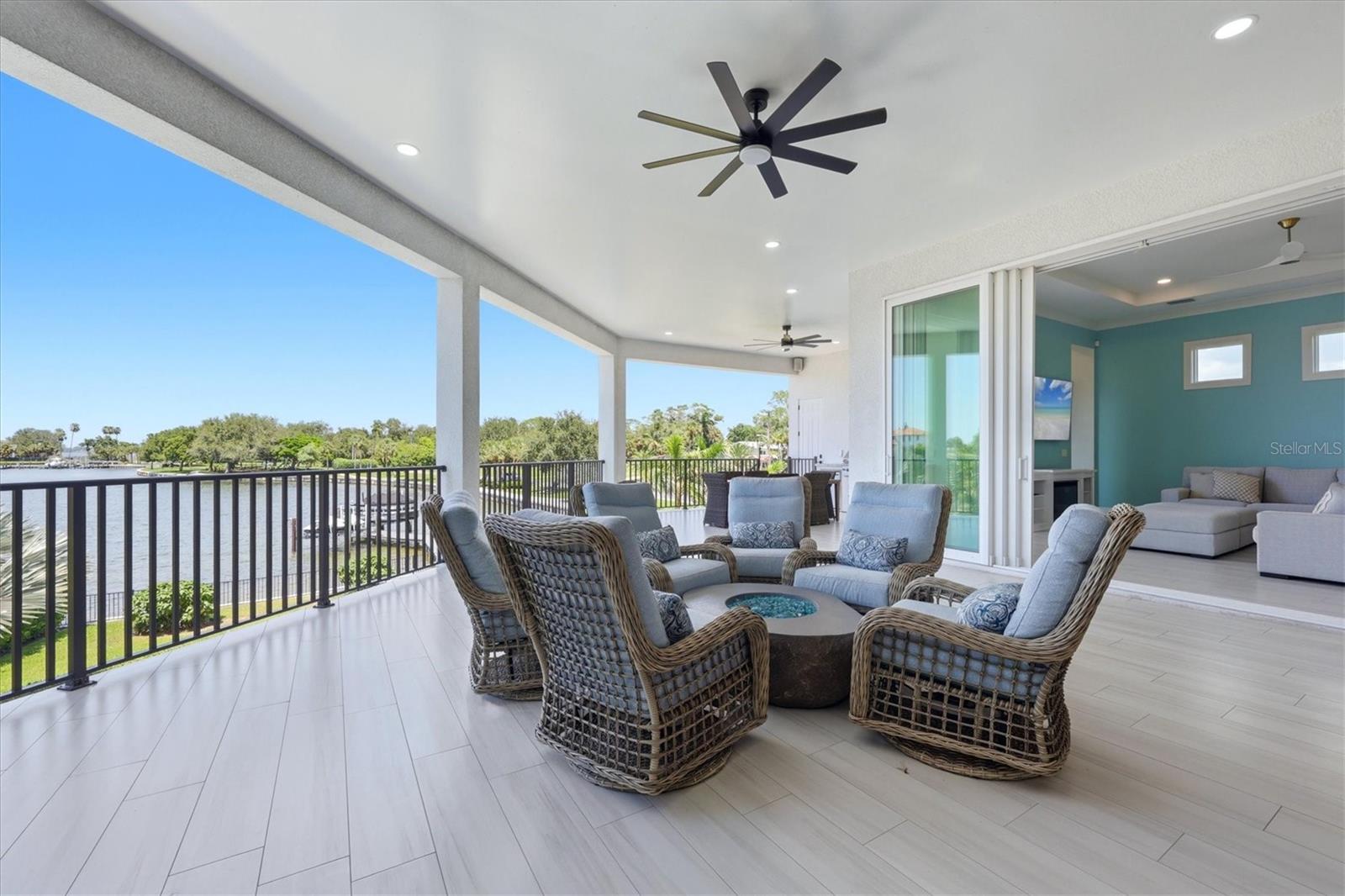387 S SHORE DR — photo 25