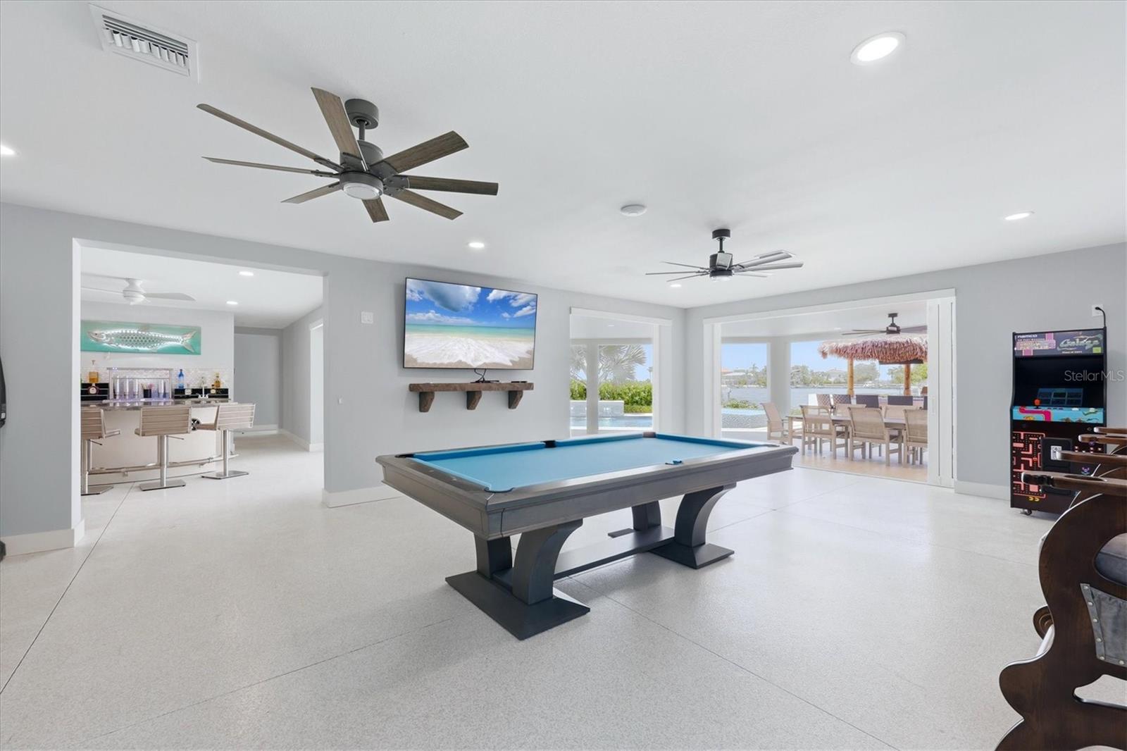 387 S SHORE DR — photo 52