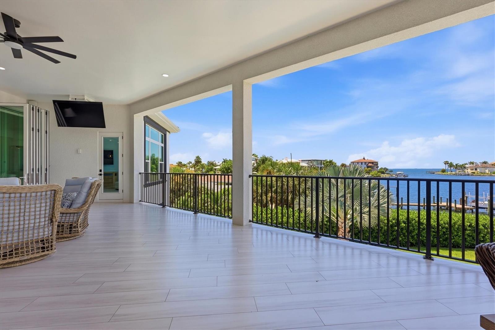 387 S SHORE DR — photo 26