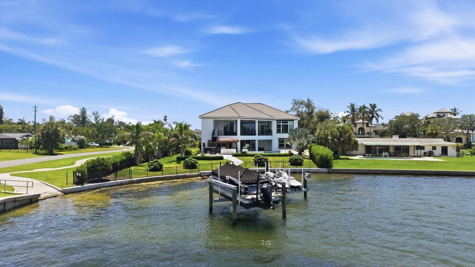 387 S SHORE DR — photo 74