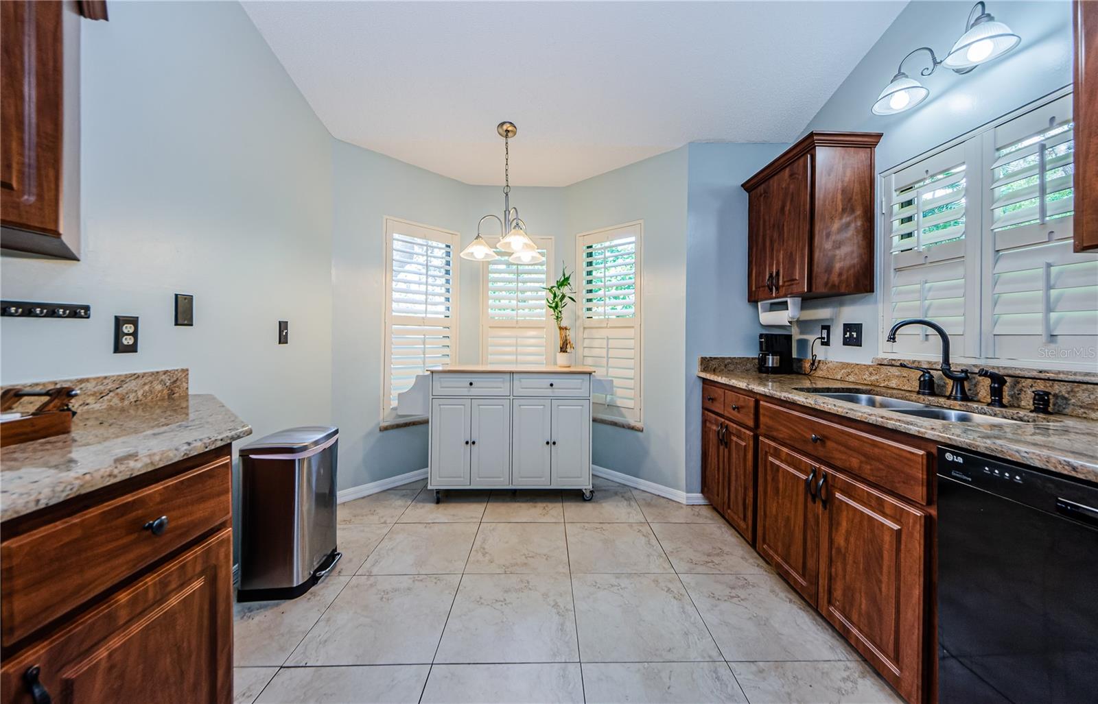 3647 MUIRFIELD CT — photo 2