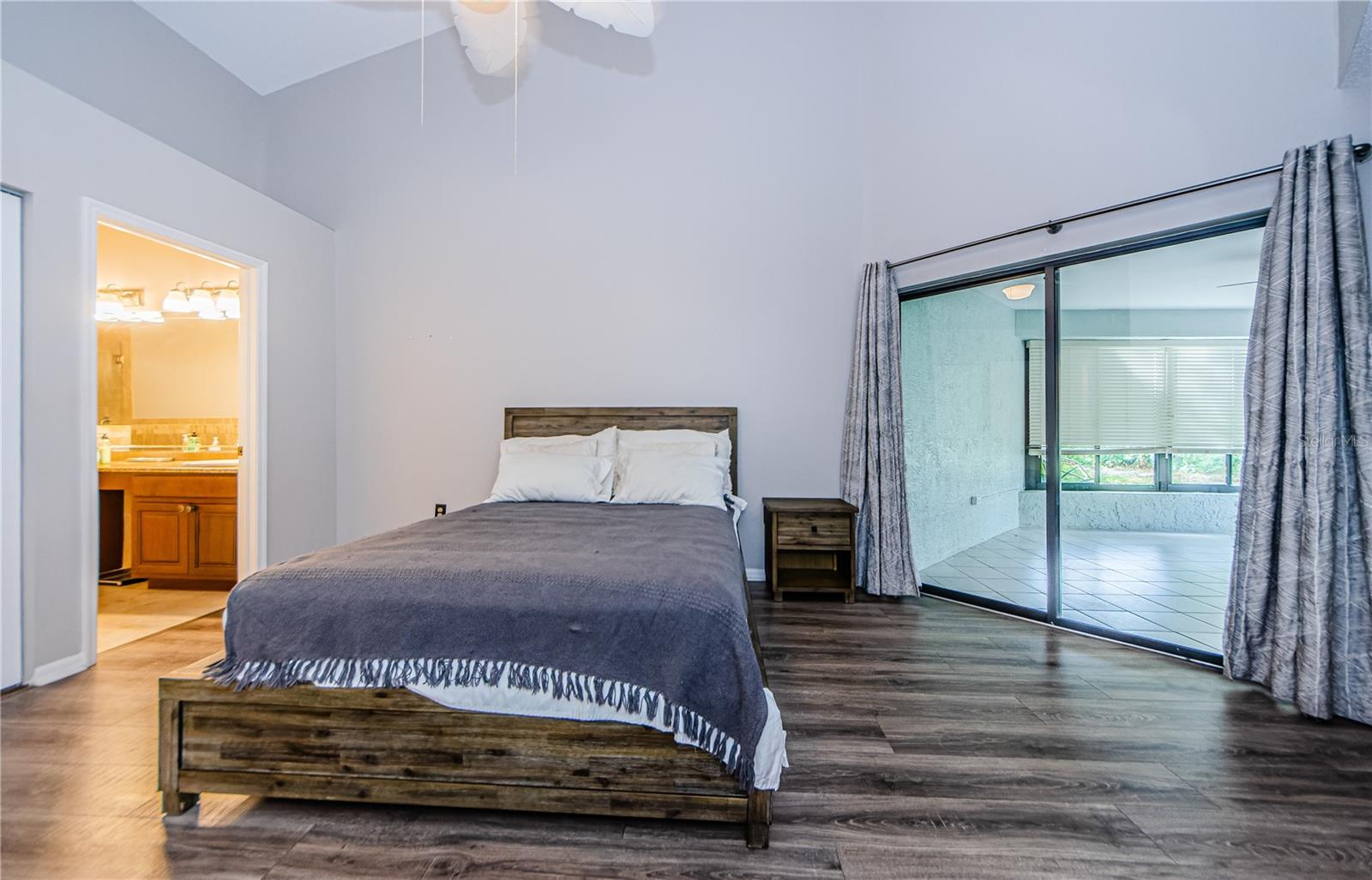 3647 MUIRFIELD CT — photo 5