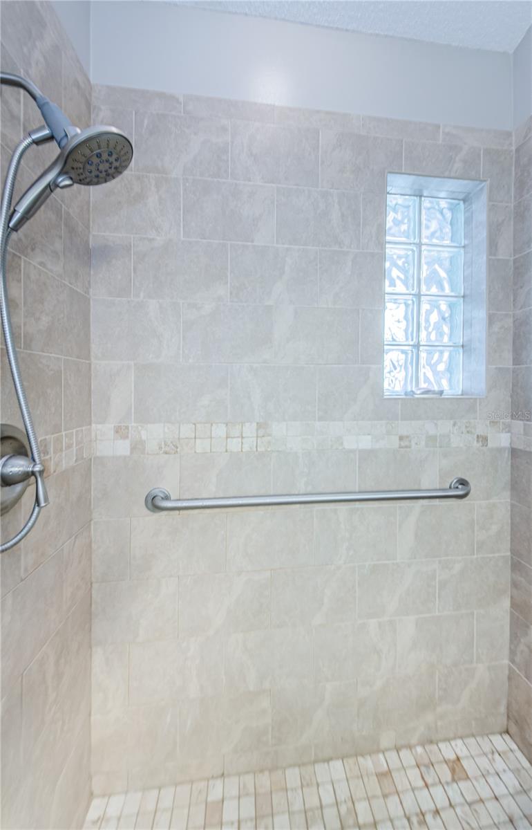 3647 MUIRFIELD CT — photo 21