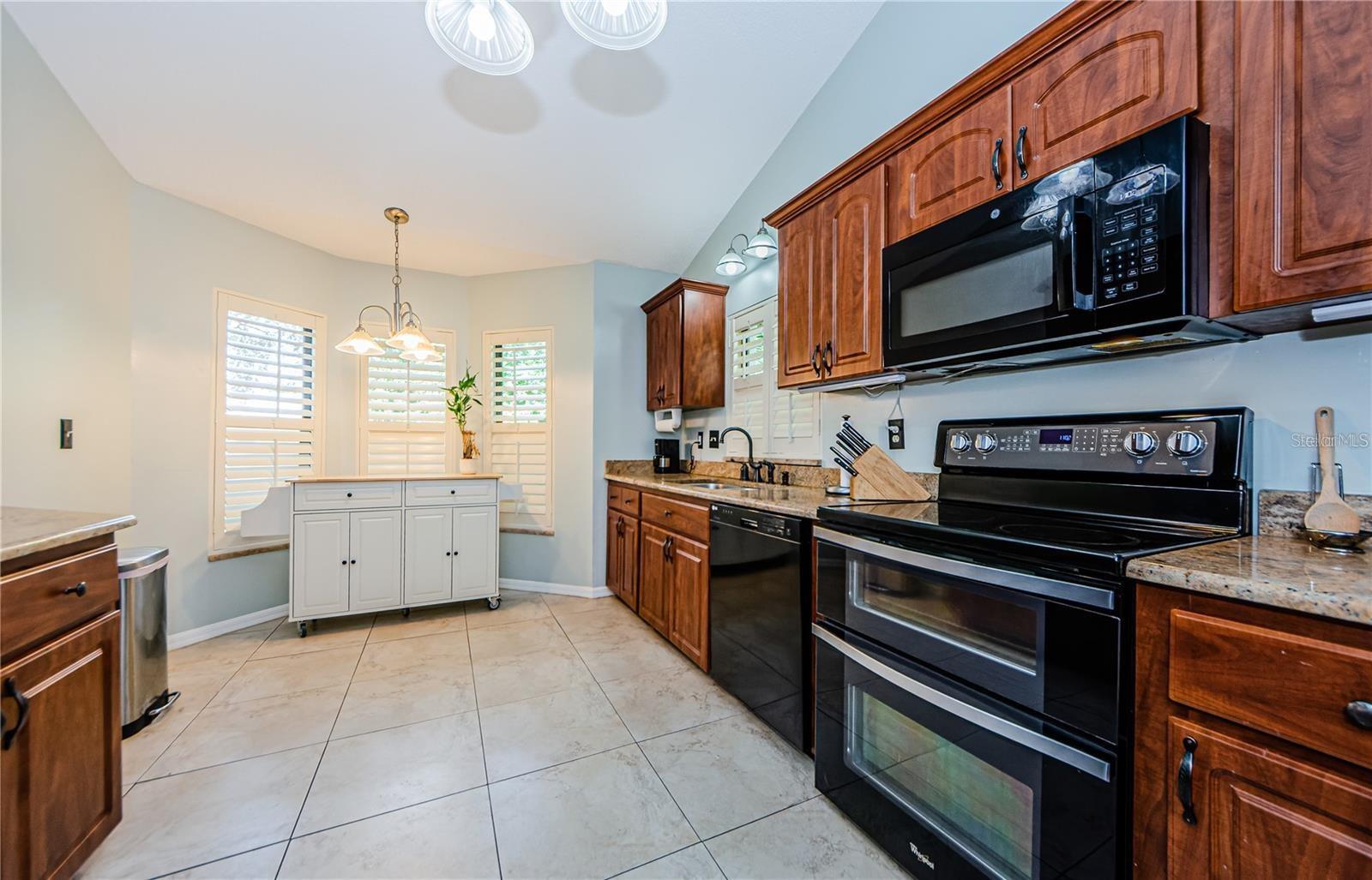 3647 MUIRFIELD CT — photo 10