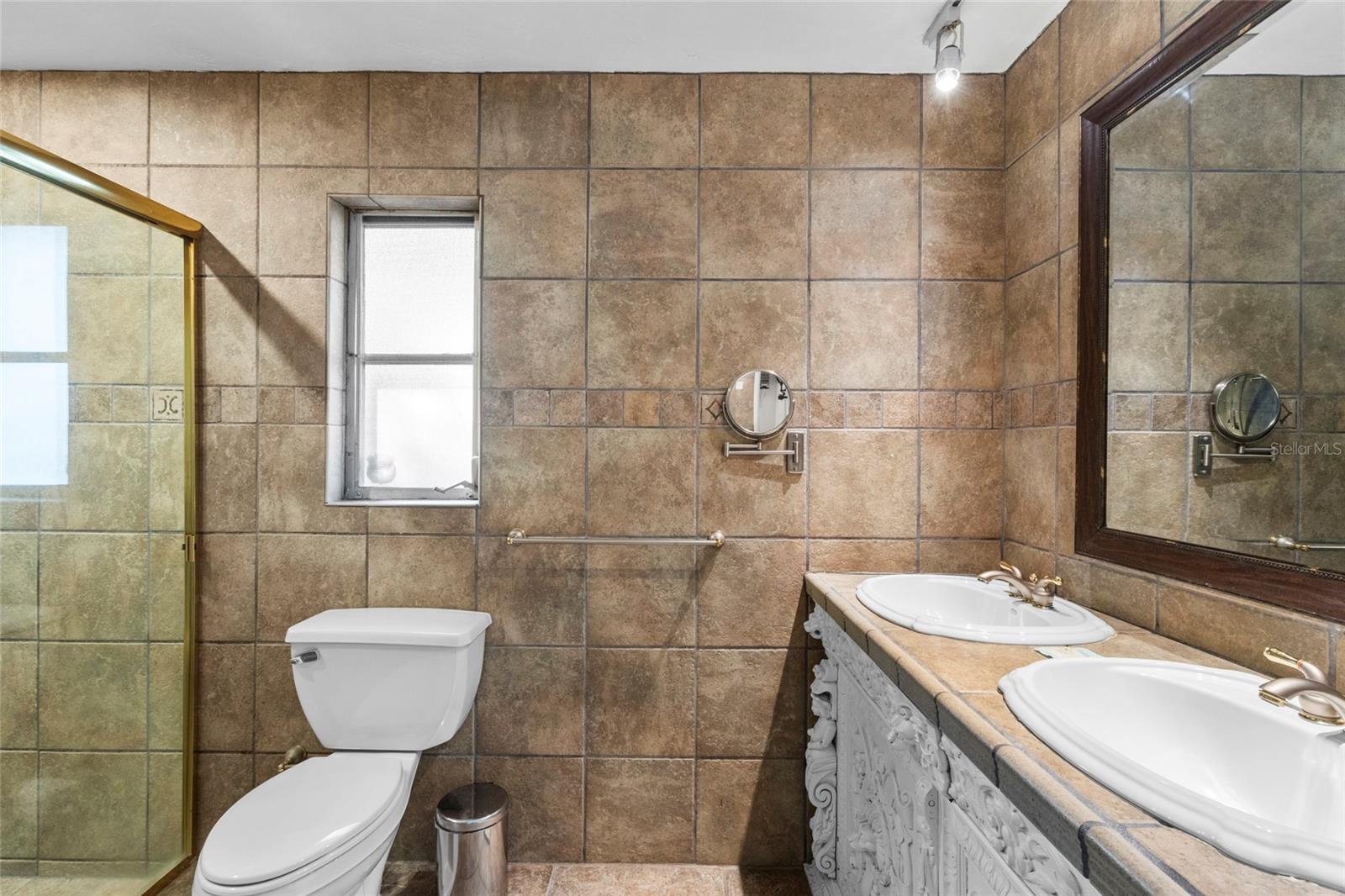 433 WHITFIELD AVE — photo 24