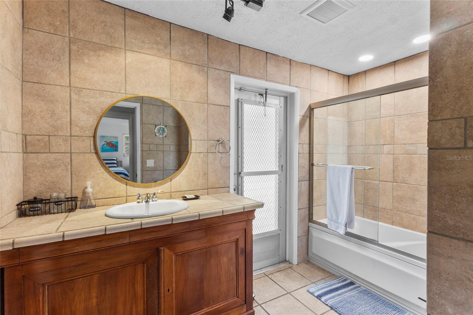 433 WHITFIELD AVE — photo 30