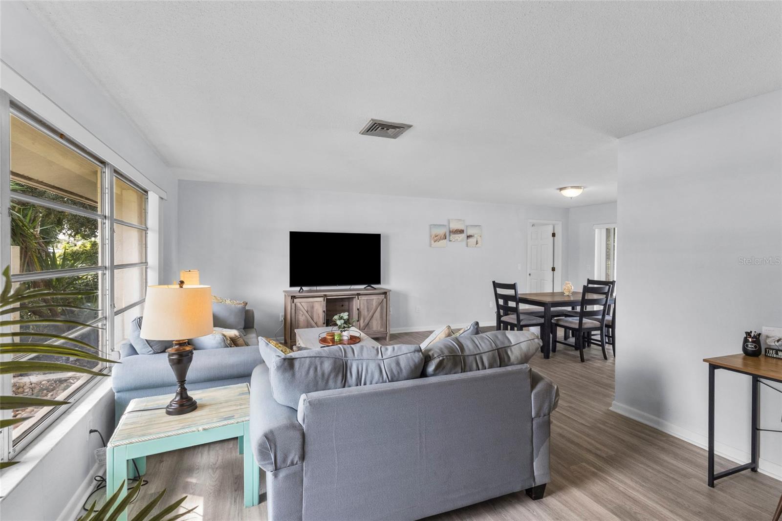433 WHITFIELD AVE — photo 11