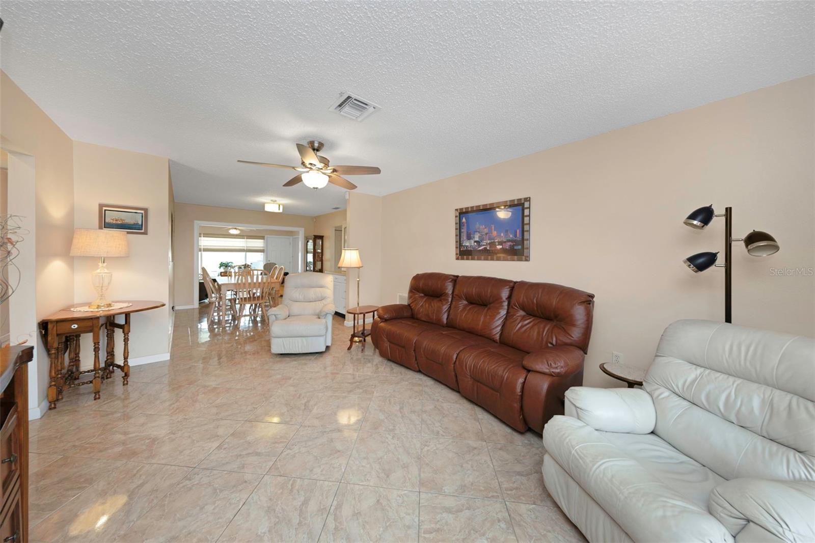 5355 FERNDALE PL N — photo 15