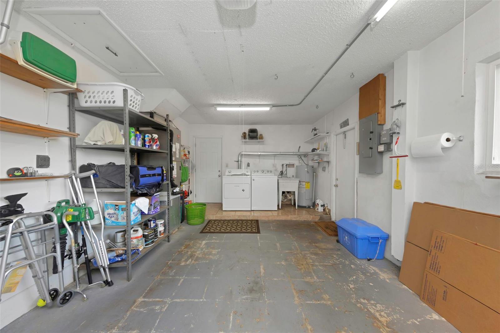 5355 FERNDALE PL N — photo 47