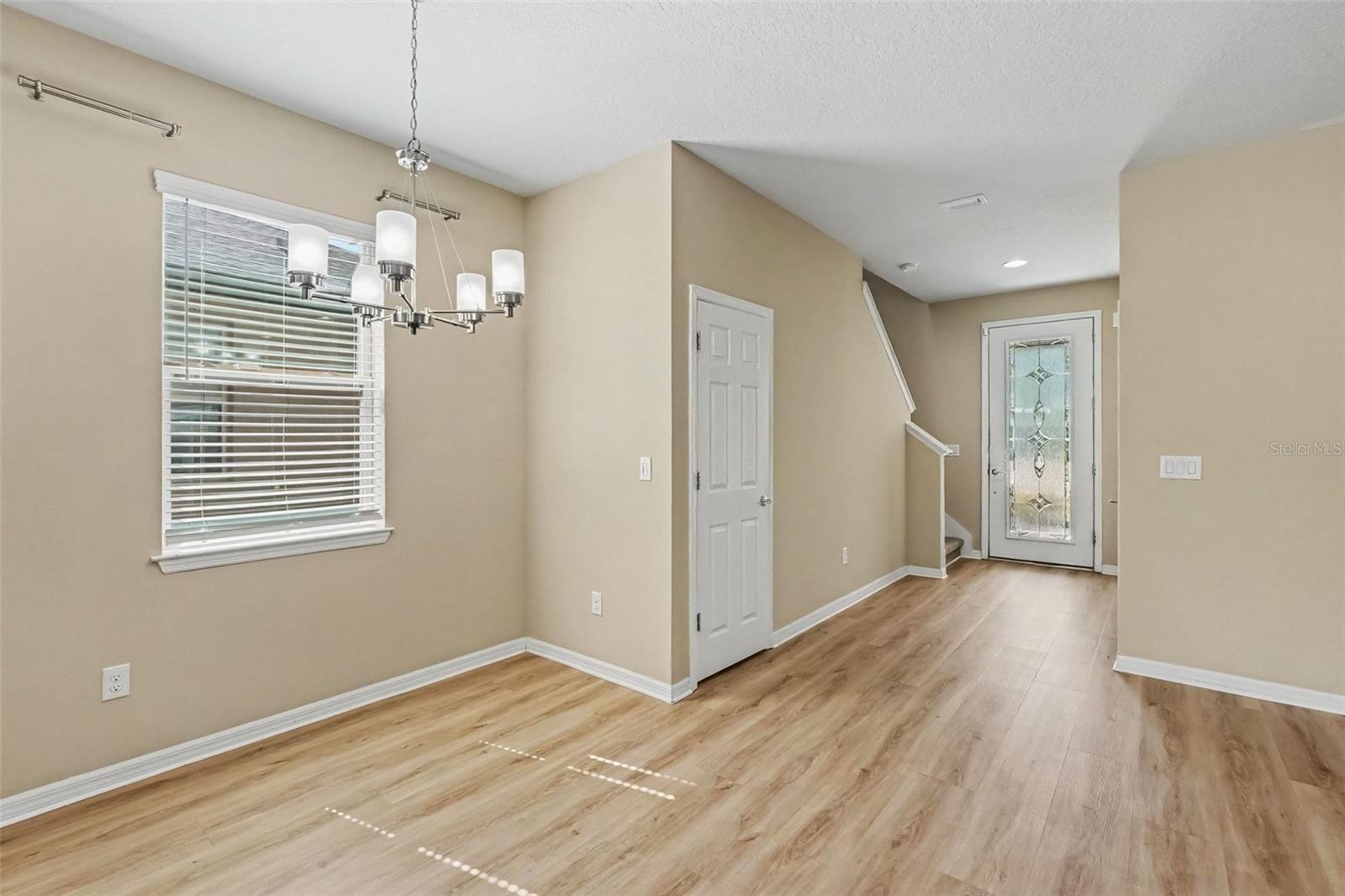 5117 LEVANA ST — photo 3