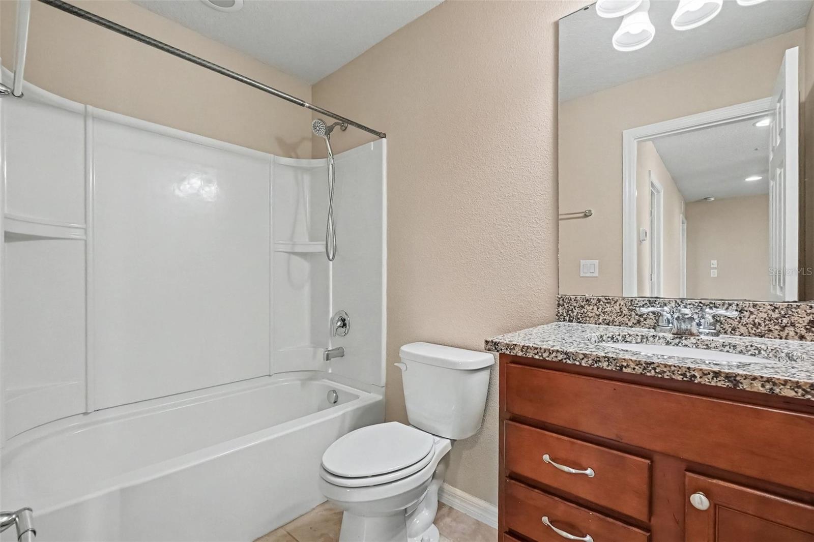 5117 LEVANA ST — photo 28