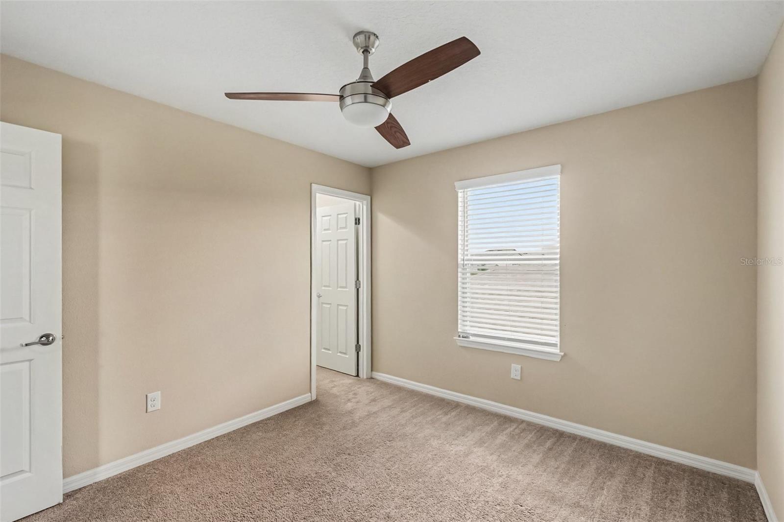 5117 LEVANA ST — photo 23