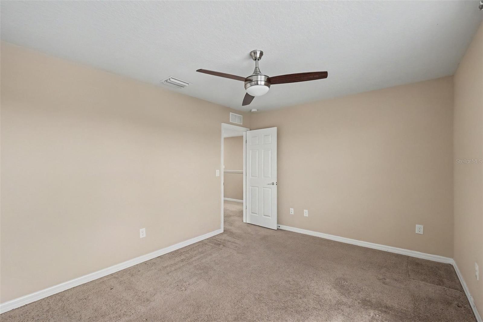 5117 LEVANA ST — photo 26