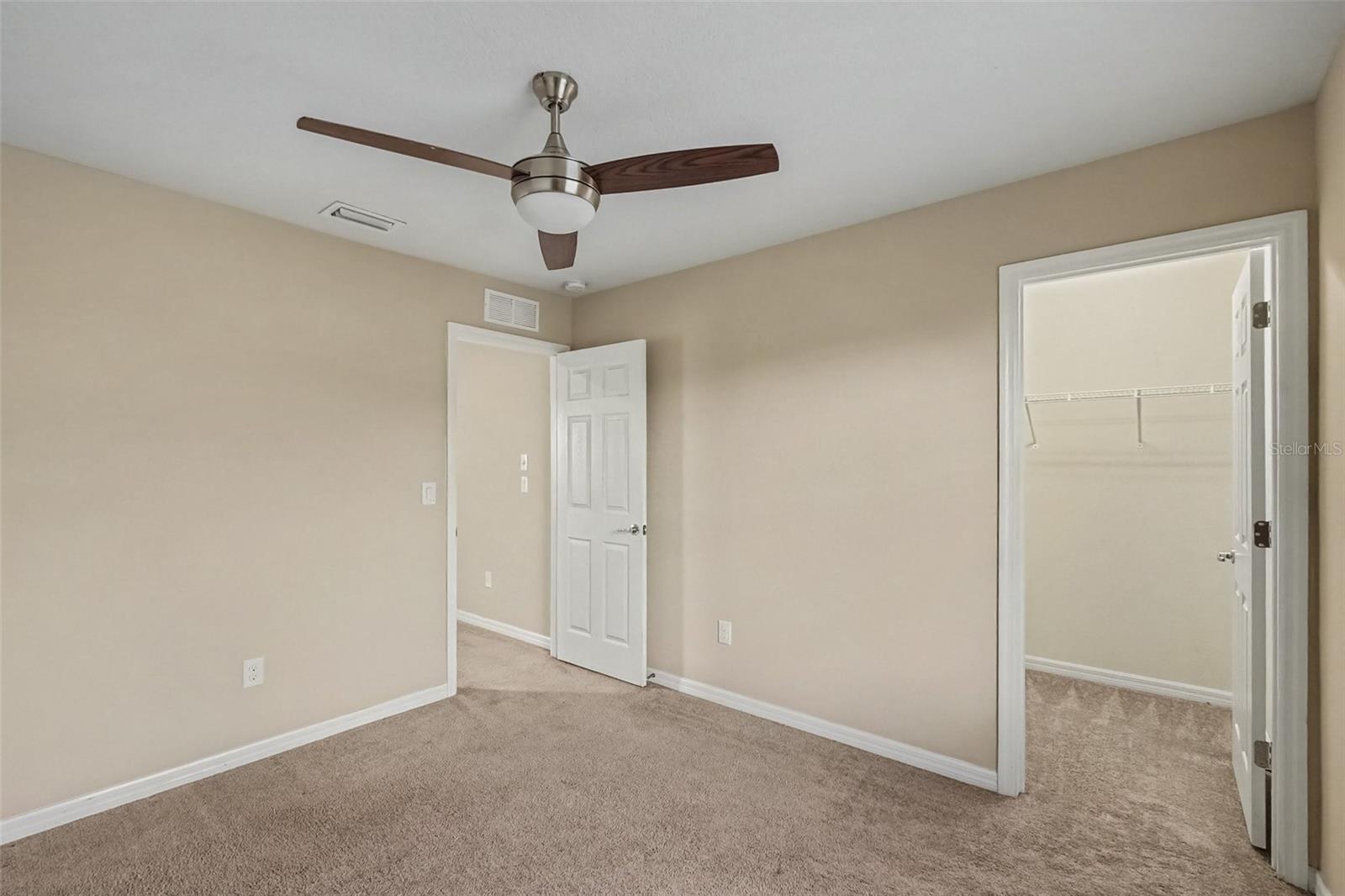 5117 LEVANA ST — photo 24