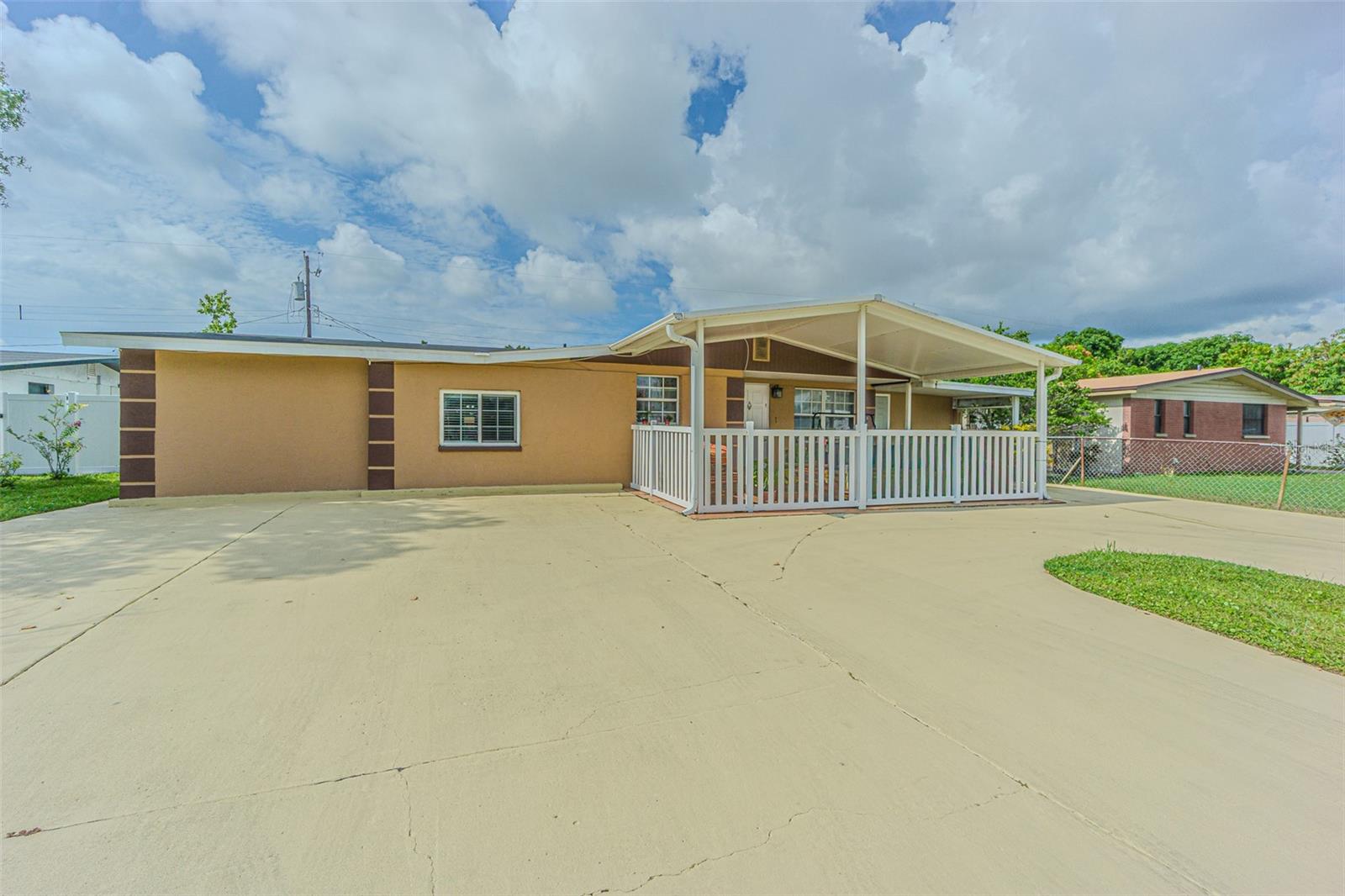 4536 W IDLEWILD AVE — photo 2