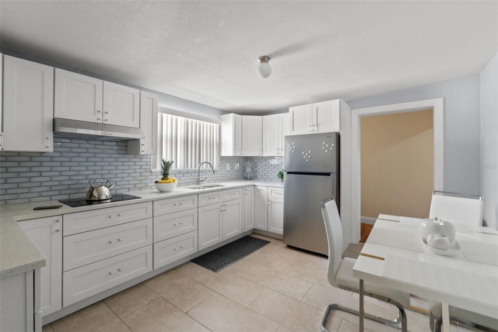 1721 S JEFFERSON AVE — photo 9