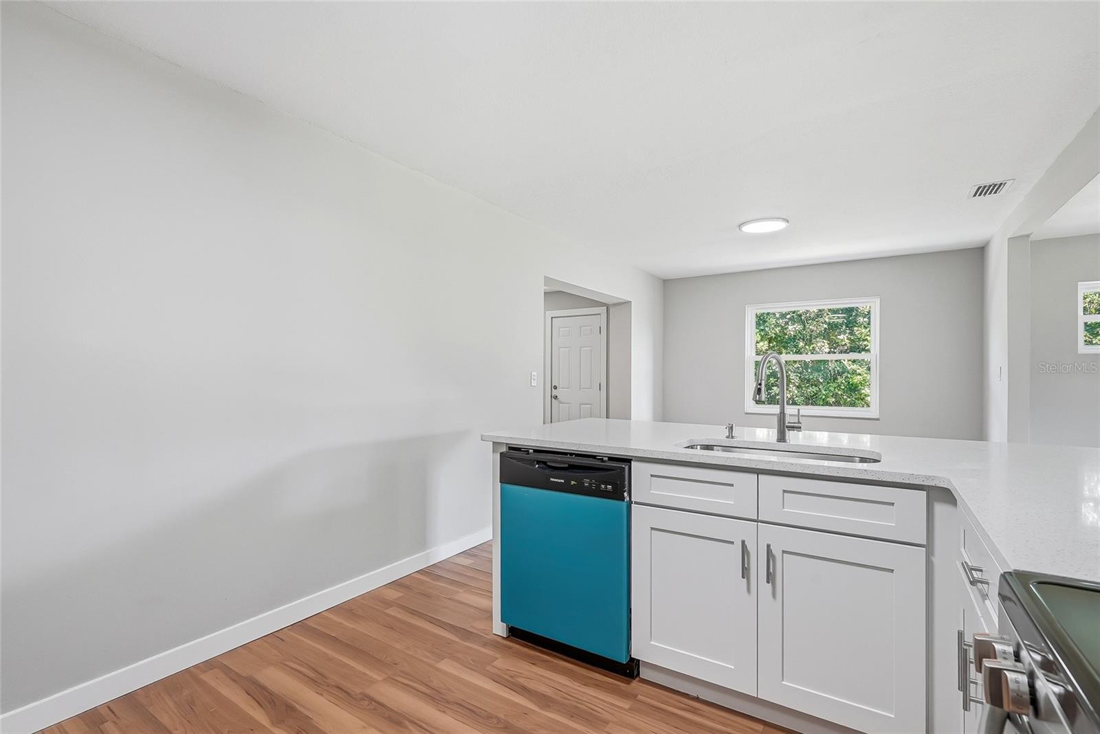37670 FARR RD — photo 14