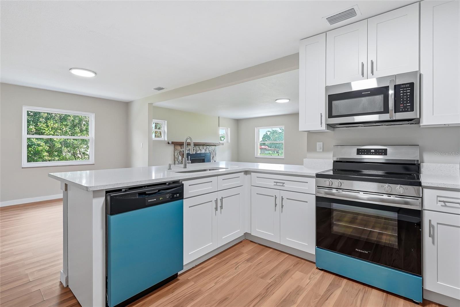 37670 FARR RD — photo 13