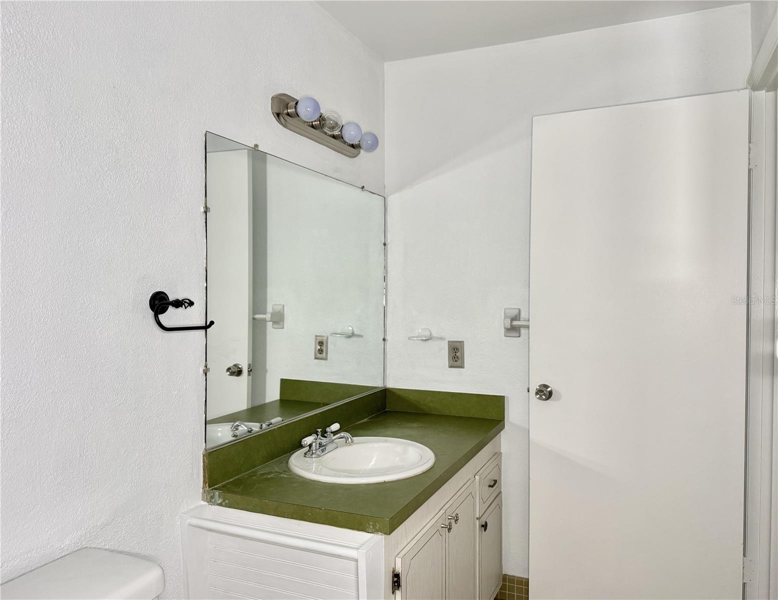 350 79TH AVE N #102 — photo 30