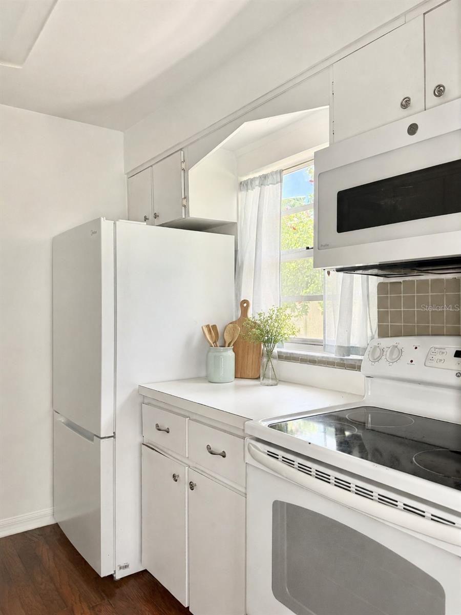 350 79TH AVE N #102 — photo 7