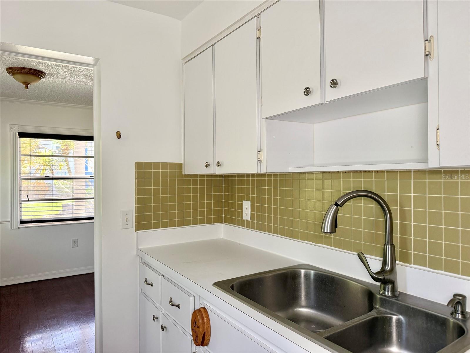 350 79TH AVE N #102 — photo 12