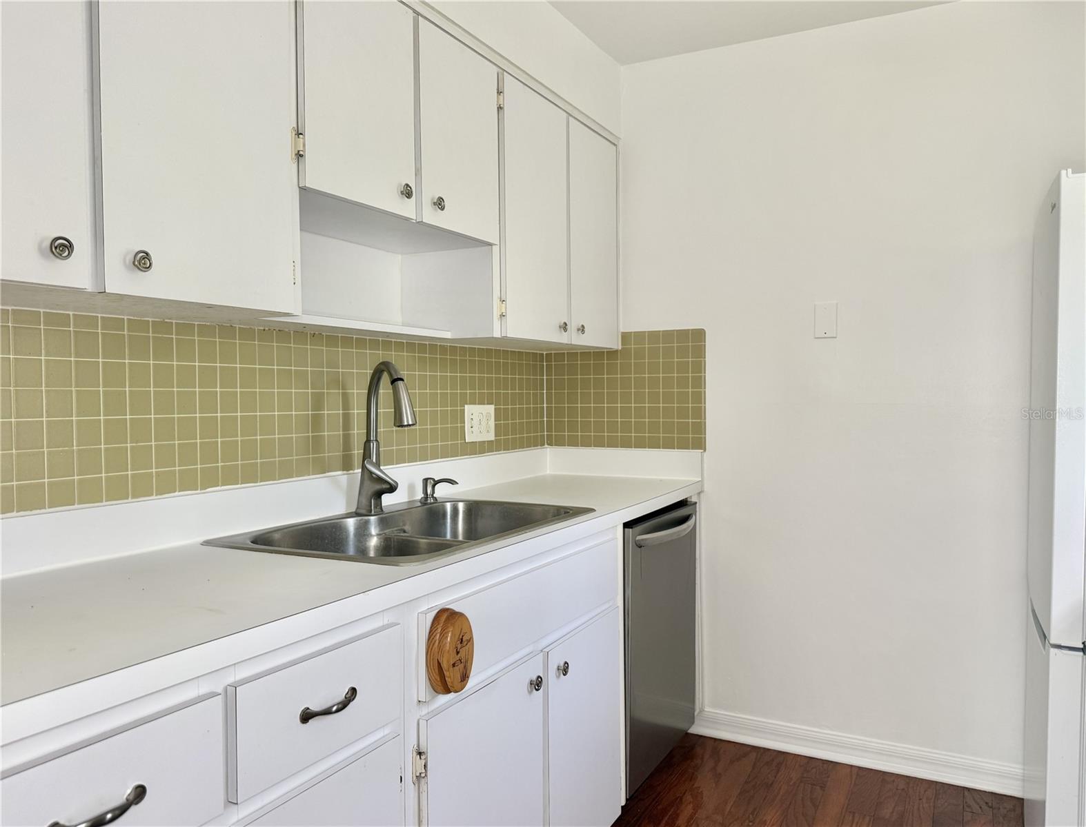 350 79TH AVE N #102 — photo 10