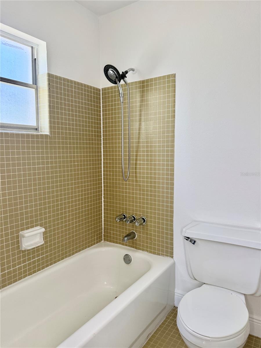 350 79TH AVE N #102 — photo 22