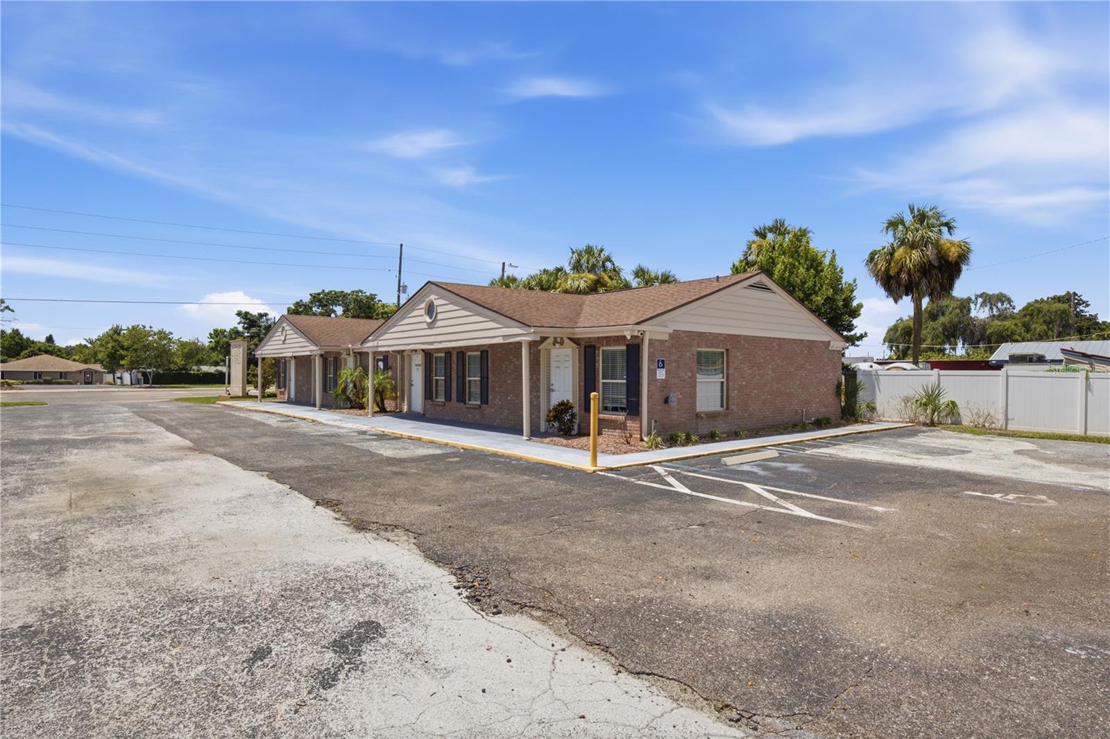4911 STATE ROAD 54 — photo 43